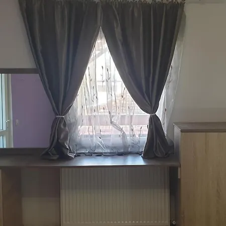 Pensiunea Raven Mamaia Nord * Năvodari